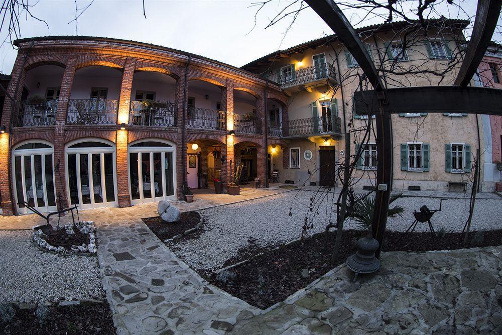 Agriturismo San Martino Clavesana Exterior photo