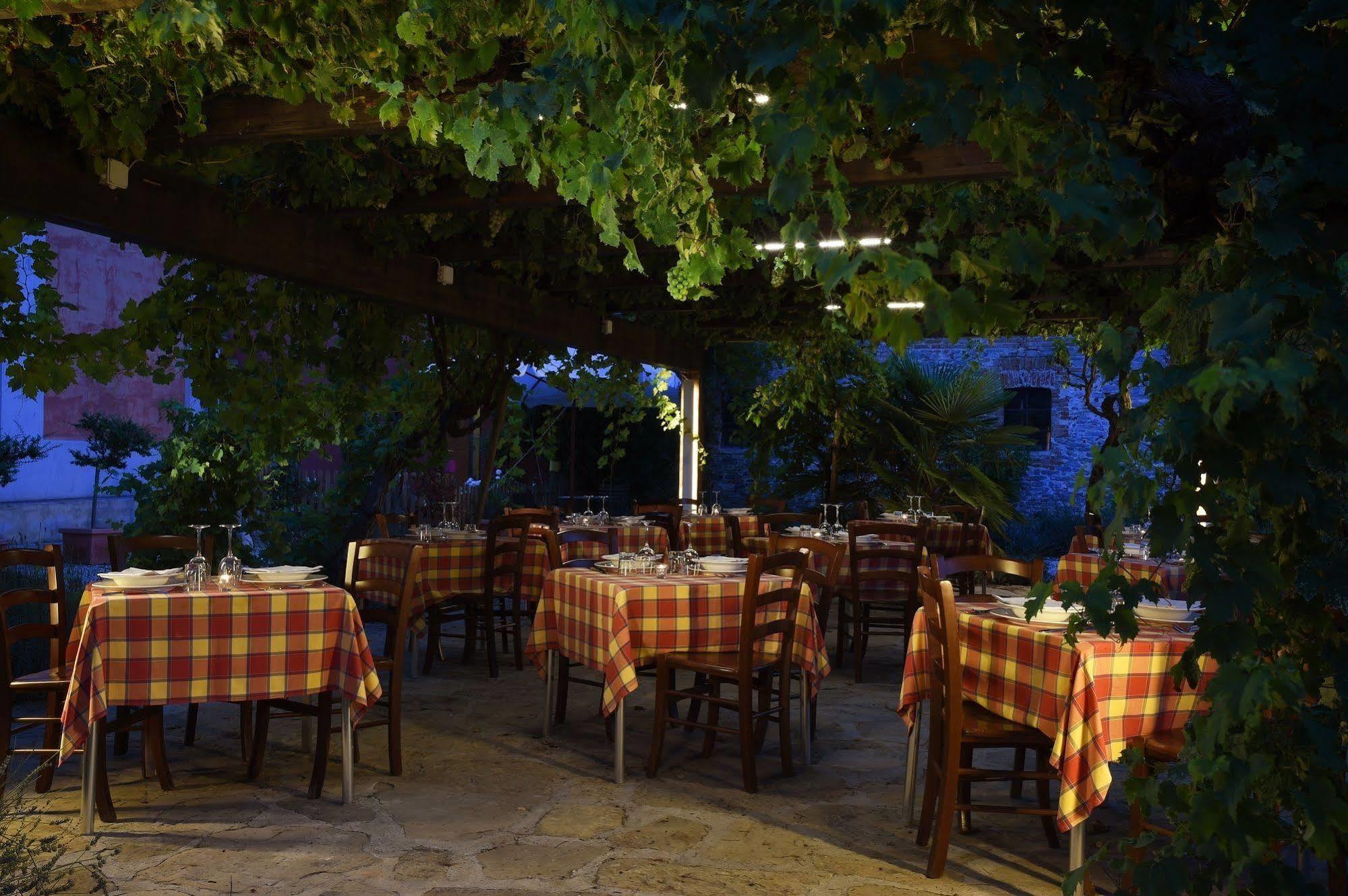 Agriturismo San Martino Clavesana Exterior photo