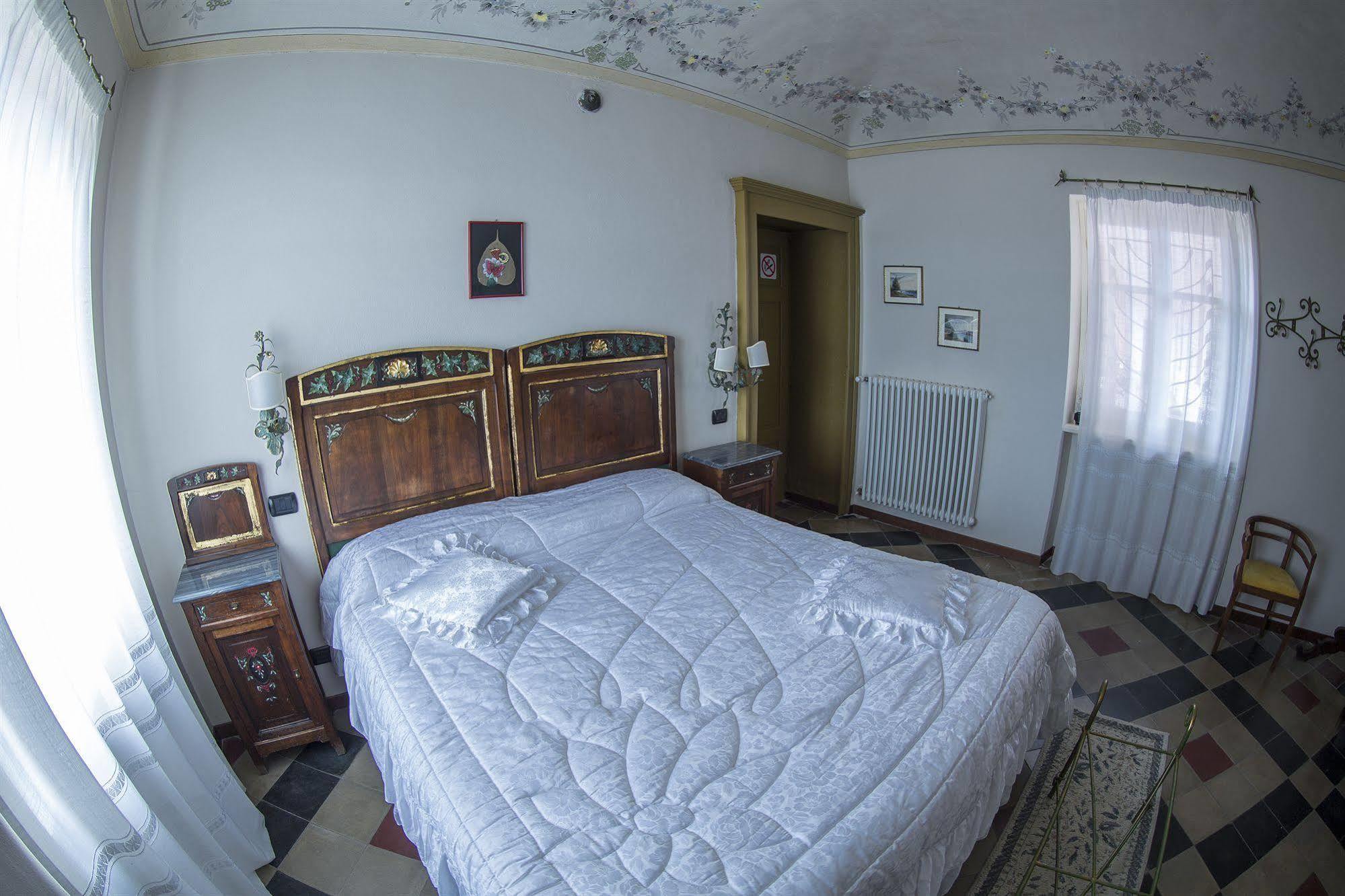 Agriturismo San Martino Clavesana Exterior photo